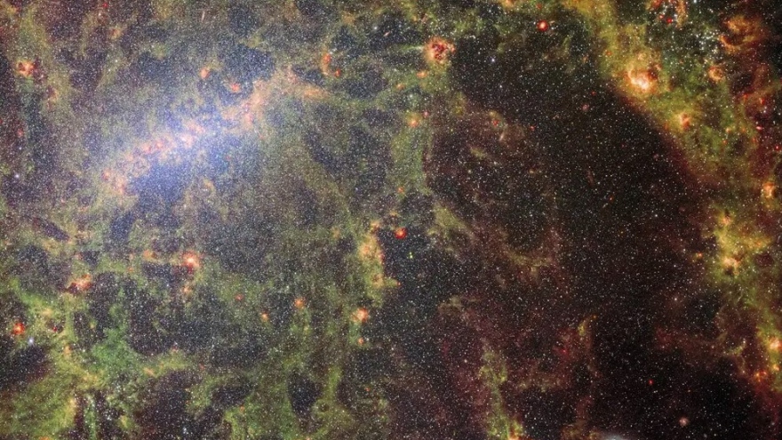 Chiêm ngưỡng hàng triệu ngôi sao ở thiên hà cách Trái Đất 17 triệu năm ánh sáng